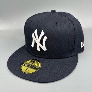 New Era 59Fifty NY New York Yankees MLB Baseball Navy Blue Fitted Hat Cap 7 1/2